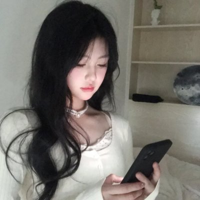 女猫
